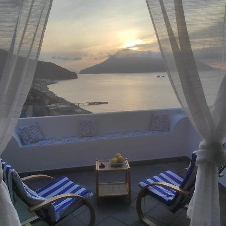 Appartamento Rocche Rosse Acquacalda Exterior photo