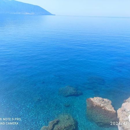 Appartamento Rocche Rosse Acquacalda Exterior photo