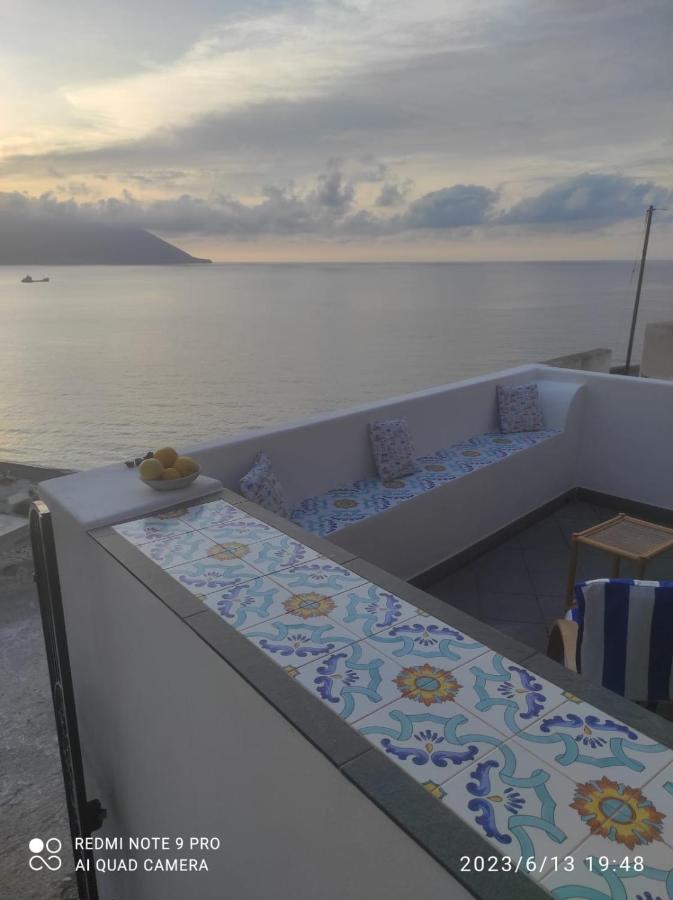 Appartamento Rocche Rosse Acquacalda Exterior photo