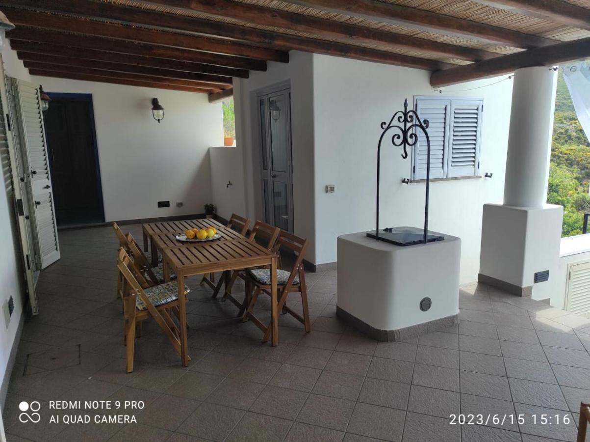 Appartamento Rocche Rosse Acquacalda Exterior photo
