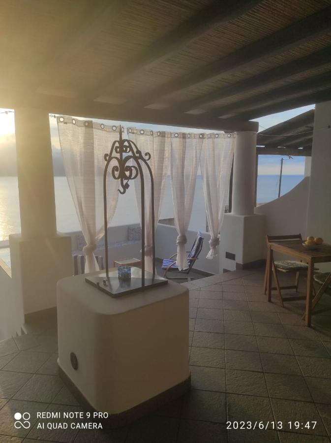 Appartamento Rocche Rosse Acquacalda Exterior photo