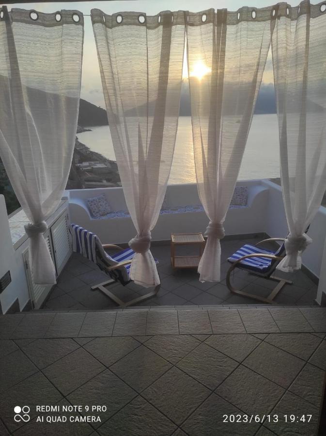 Appartamento Rocche Rosse Acquacalda Exterior photo