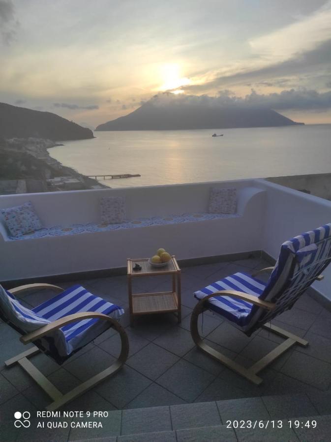 Appartamento Rocche Rosse Acquacalda Exterior photo